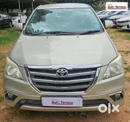 Toyota Innova 2.5 E 7 Str, 2015, Diesel