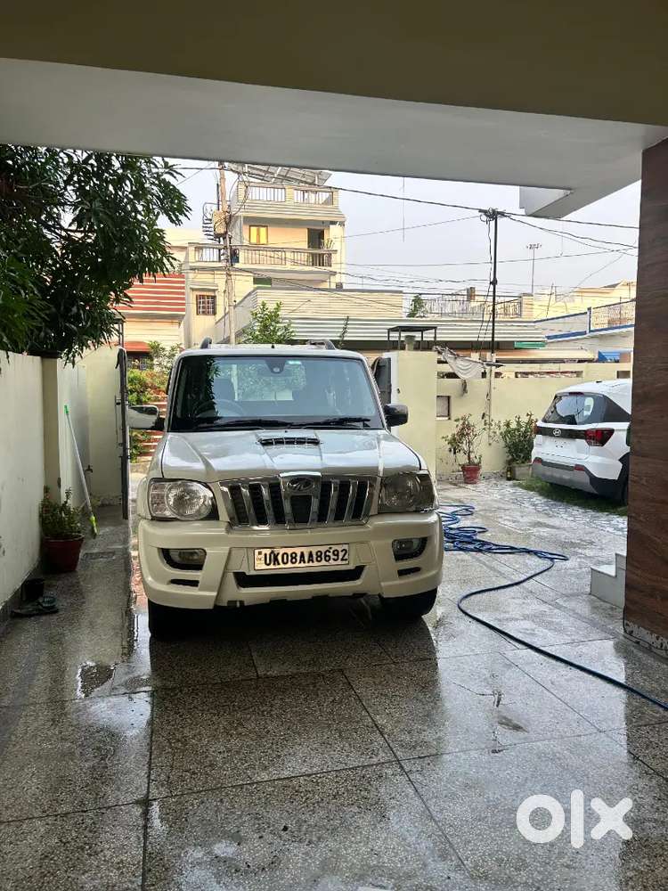 Mahindra Scorpio 2013 Diesel Manual
