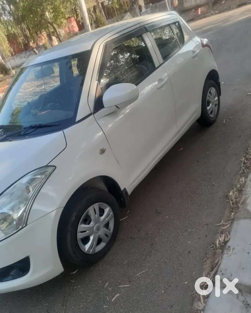 Maruti Suzuki Swift 2014 Diesel 95000 Km Driven