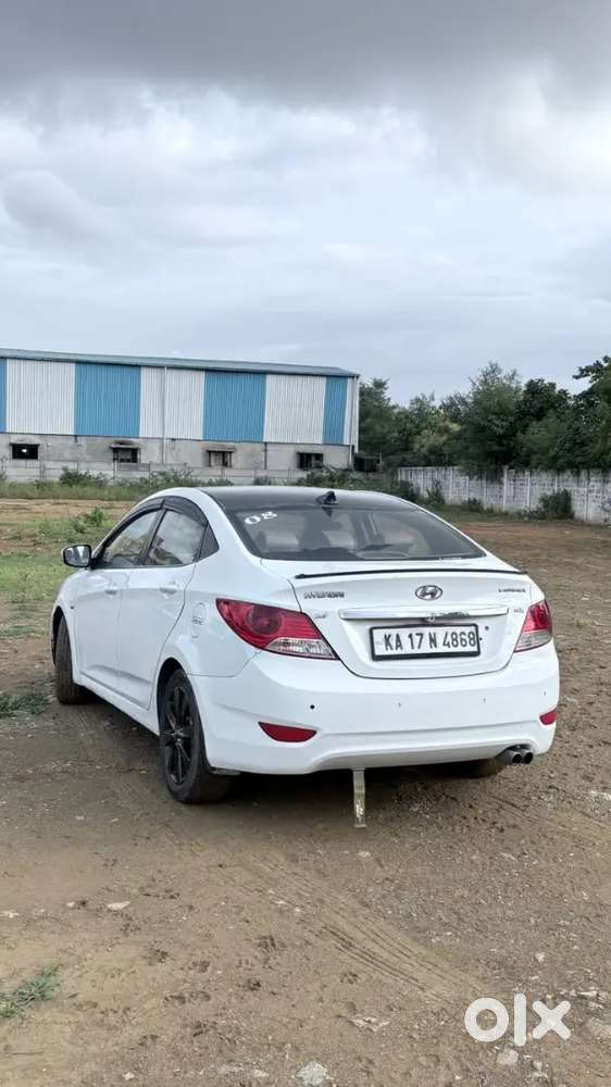 Hyundai Verna Diesel Manual 2011 Model