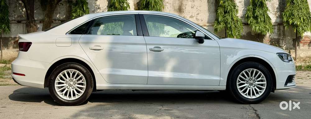 Audi A3 40 Tfsi Premium, 2016, Petrol