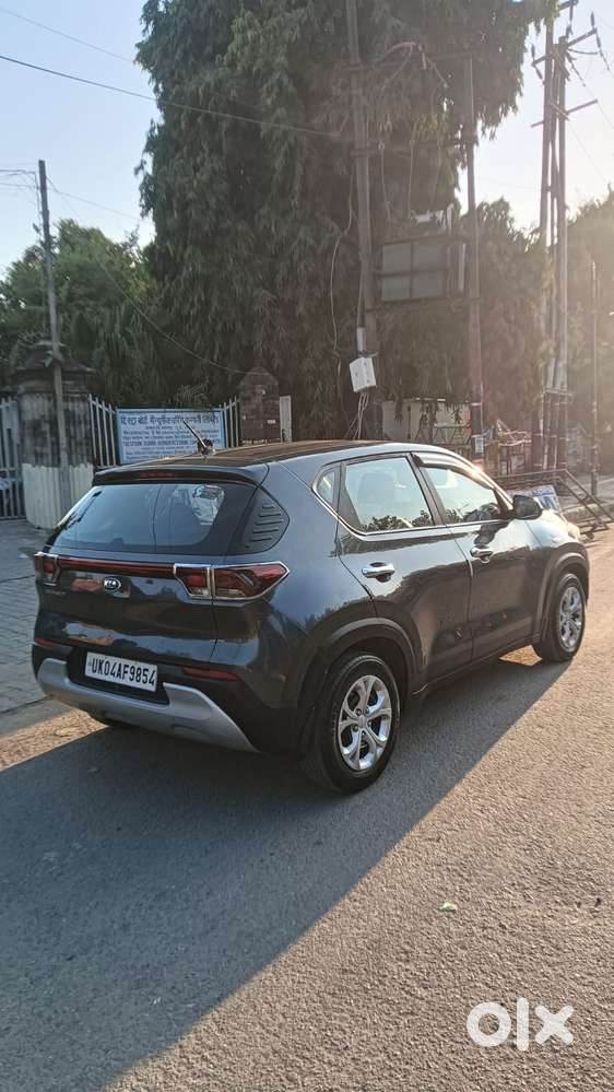 Kia Sonet, 2021, Petrol