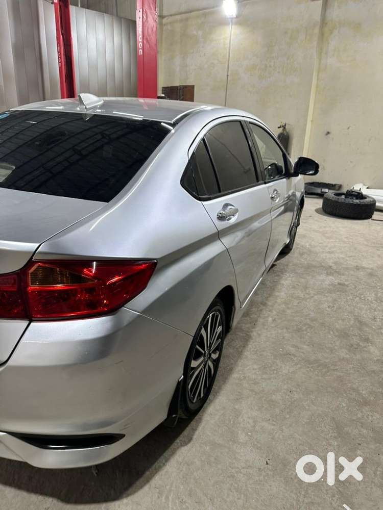 Honda City 2018 Cng  64000 Km Driven