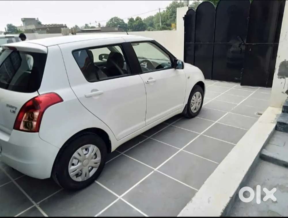 Swift Maruti Suzuki 2009 - 81000 Km Driven
