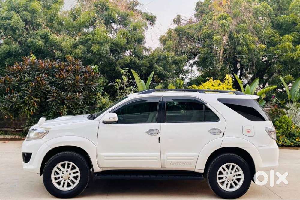 Toyota Fortuner 3.0 4x2 Automatic, 2014, Diesel