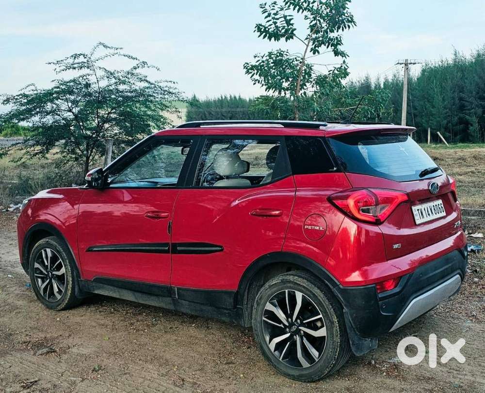 Mahindra Xuv300 W8 Option Dual Tone, 2020, Petrol