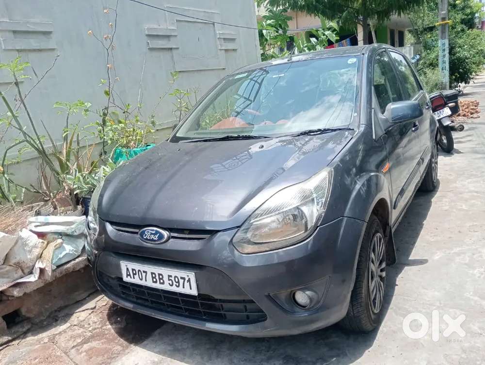 Ford Figo 2010 Petrol 94000 Km Driven