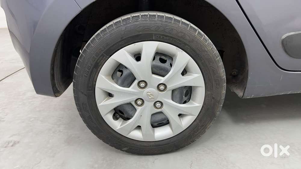 Hyundai Grand I10 1.2 Kappa Sportz, 2015, Petrol