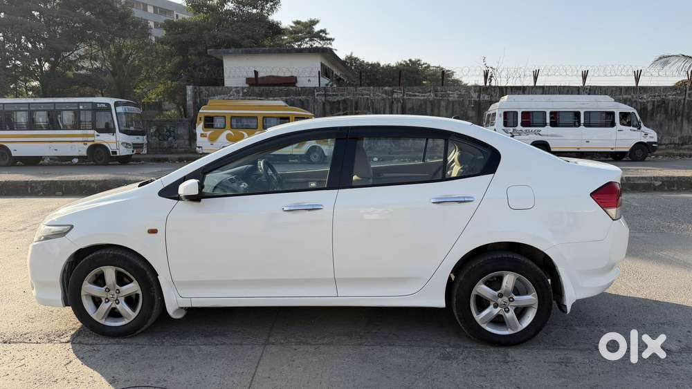Honda City 2008-2011 1.5 V At, 2011, Petrol