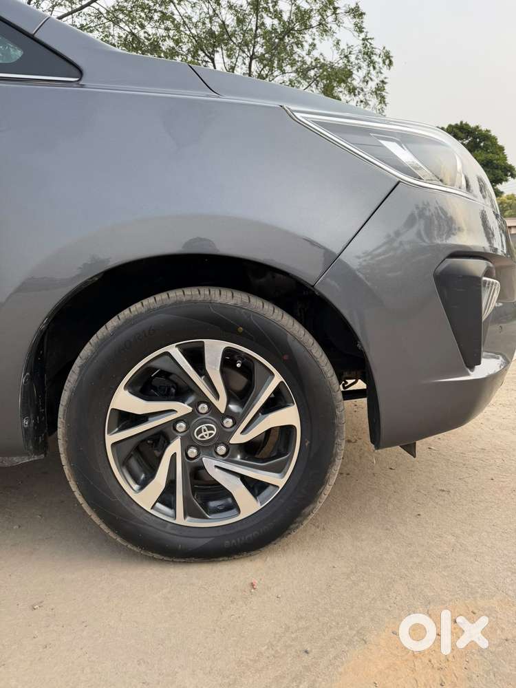 Toyota Innova Crysta 2.4 V, 2021, Diesel