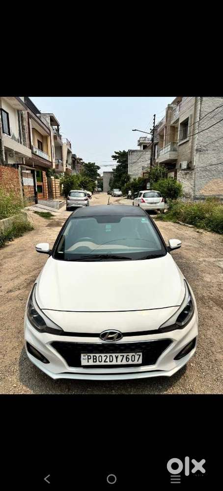 Hyundai Elite I20 Sportz (o) 1.2, 2019, Petrol