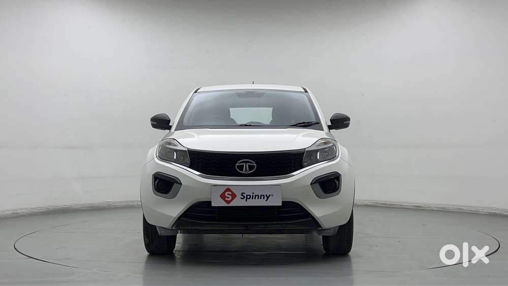 Tata Nexon 1.2 Revotron Xma, 2018, Petrol