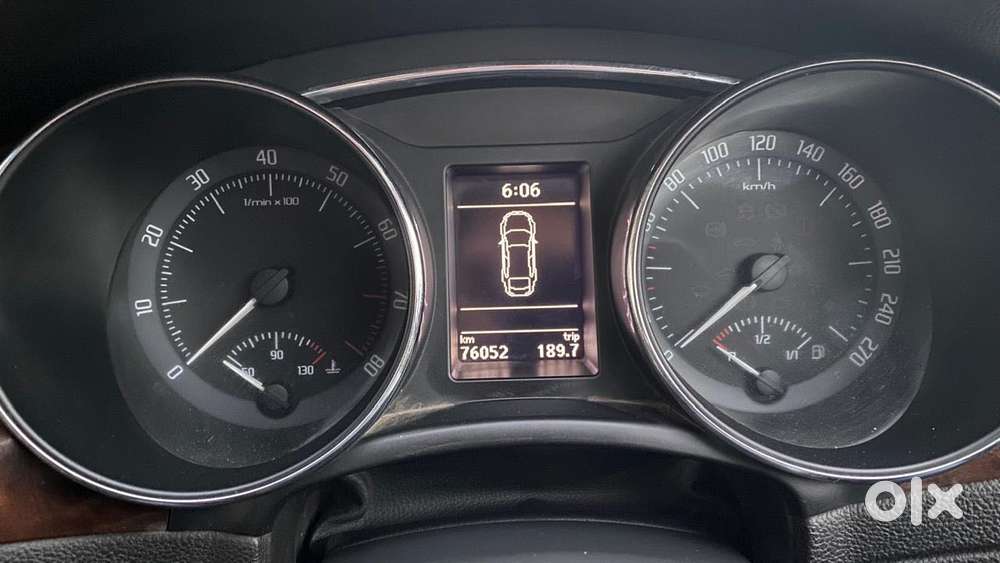 Skoda Superb 2013-2015 Elegance 1.8 Tsi At, 2015, Petrol