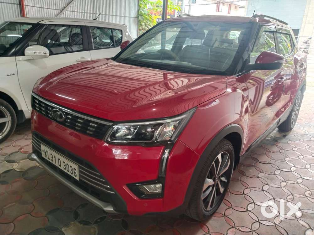 Mahindra Xuv300 W8, 2021, Petrol