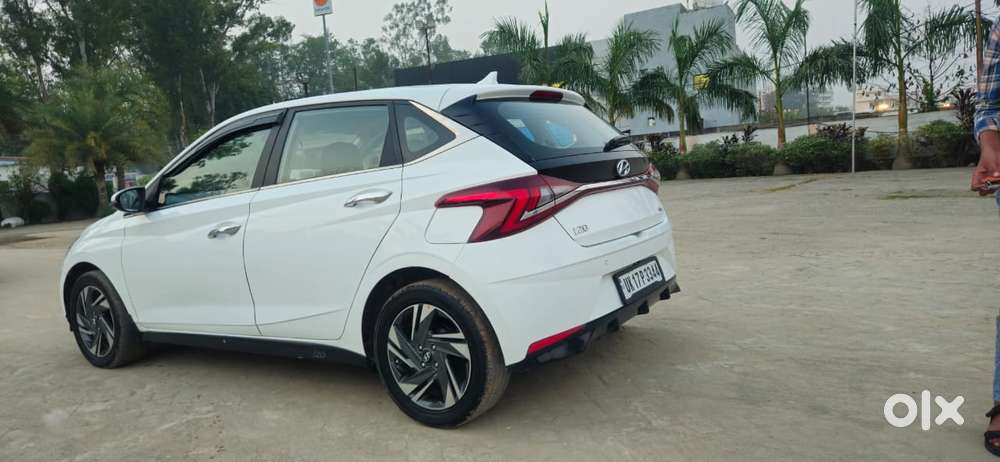 Hyundai I20 Asta 1.4 (o), With Sunroof Diesel, 2021, Diesel