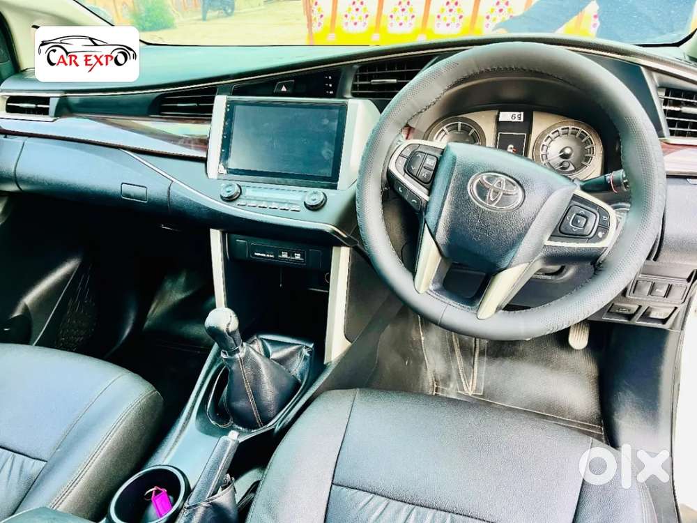 Toyota Innova Crysta 2.4 V 7 Str, 2016, Diesel