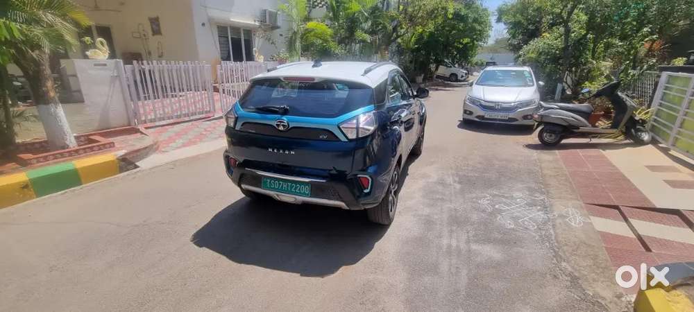 Tata Nexon Ev Xm 2021 Electric Automatic