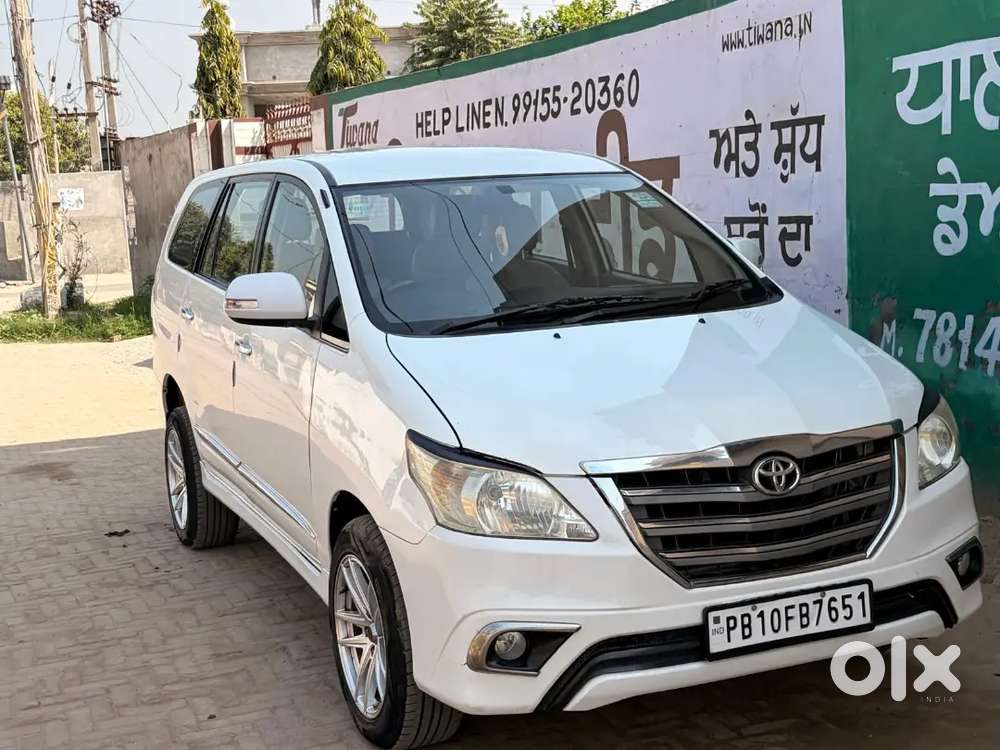 Toyota Innova 2015 Diesel 206000 Km Driven