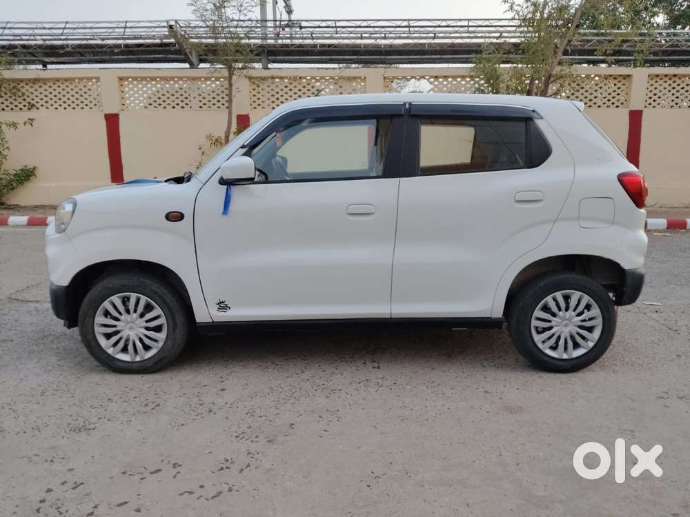 Maruti Suzuki Ignis 1.3 Sigma, 2023, Petrol