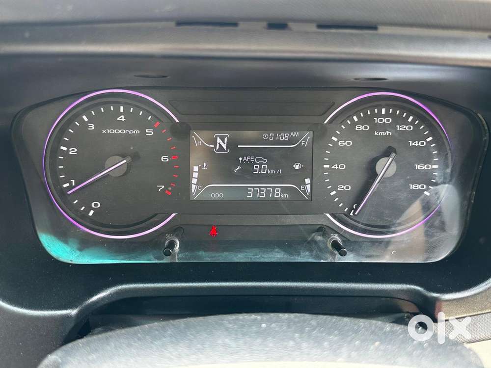 Mahindra Marazzo M4 8str, 2018, Diesel