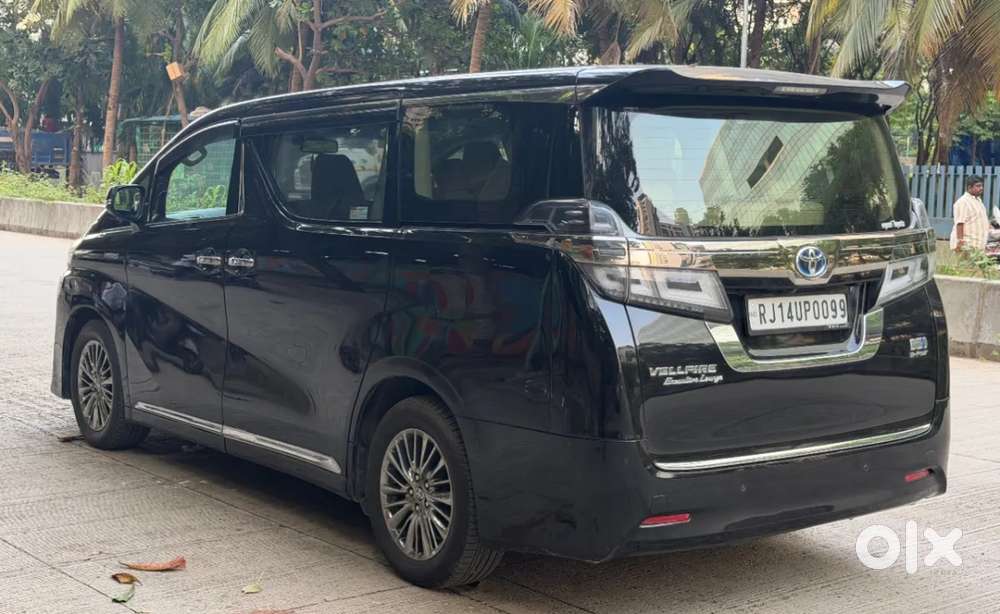 Toyota Vellfire, 2022, Petrol