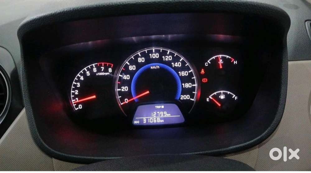 Hyundai Grand I10 2015 Petrol 31000 Km Driven