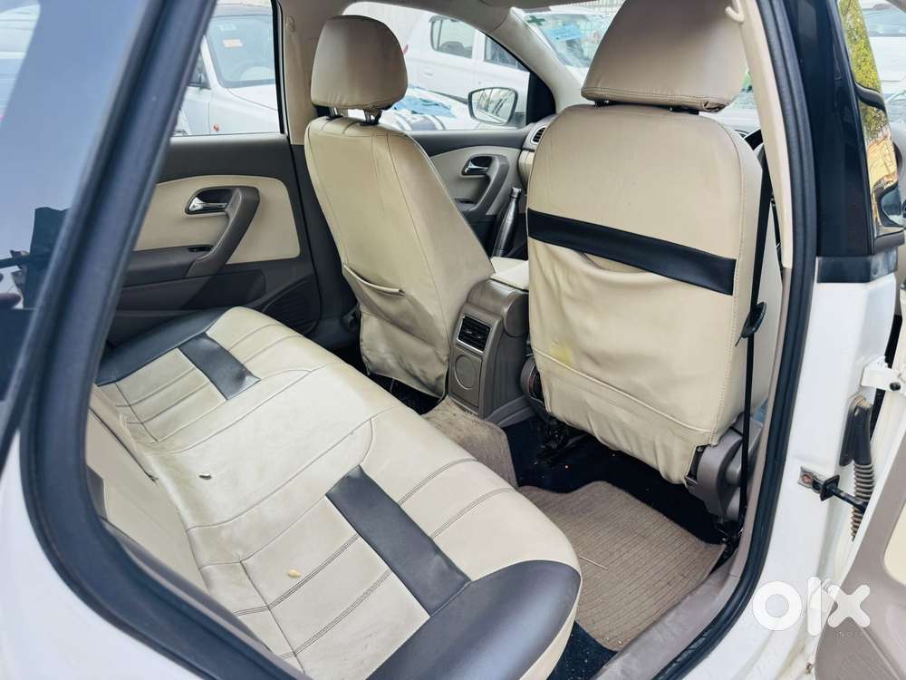 Skoda Rapid 1.6 Mpi Ambition, 2015, Petrol