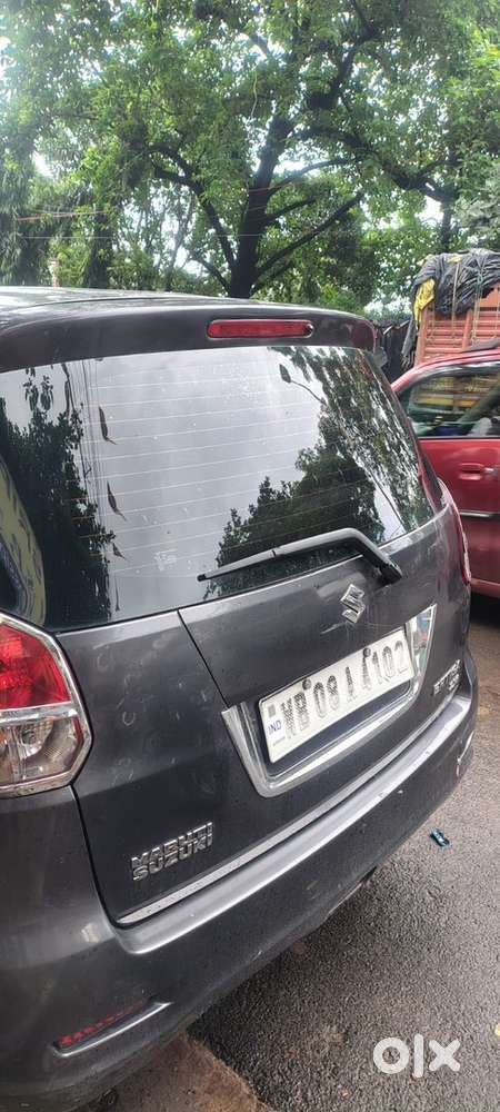 Life Time Tax Maruti Suzuki Ertiga Petrol Well Maintained