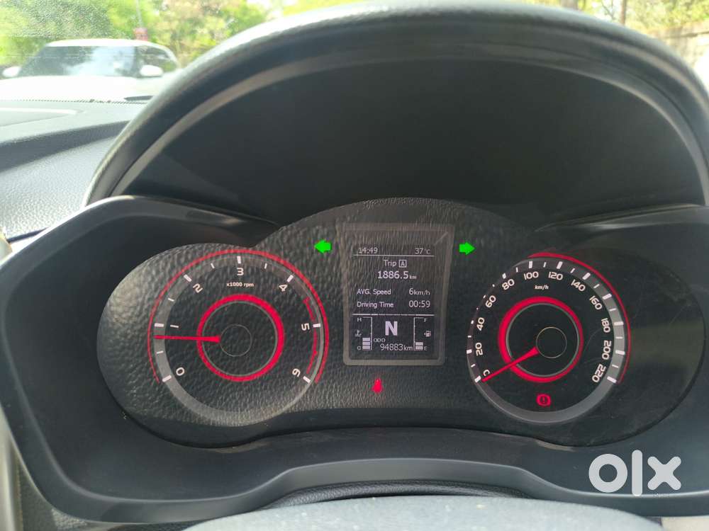 Mahindra Xuv300 W8 Option Diesel, 2020, Diesel