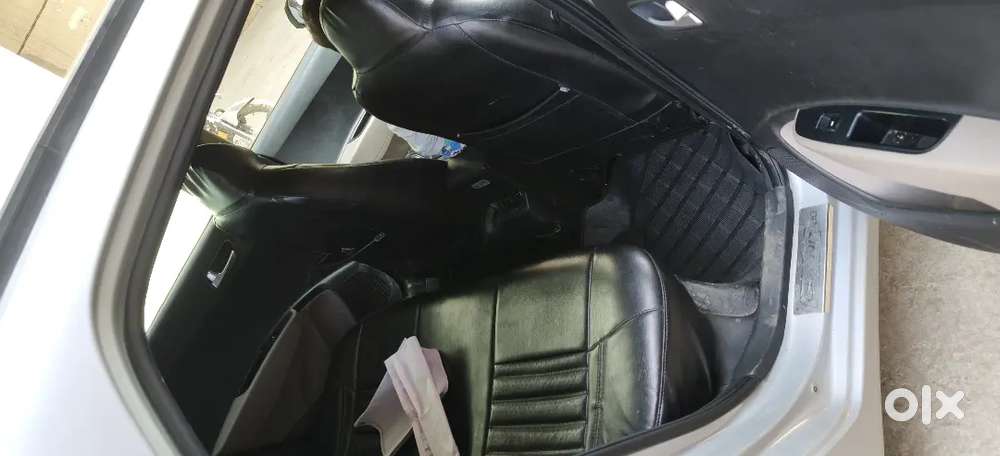 Tap Condition Hai 7 Seater Lena Hai