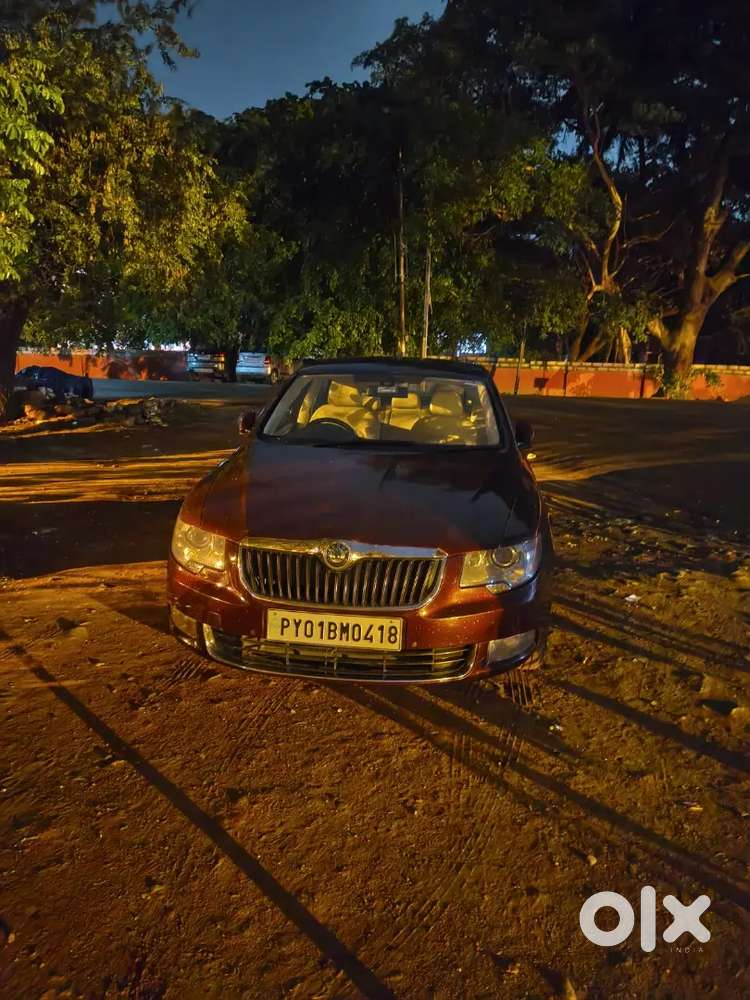 Skoda Superb 1.8 Petrol 2011 – Good Condition