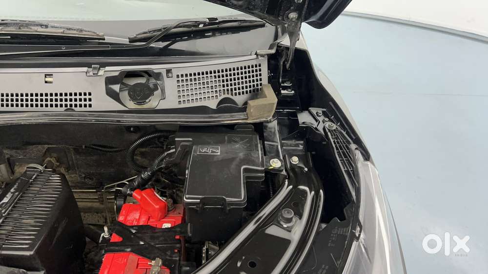 Nissan Magnite 1.0 Xv, 2023, Petrol