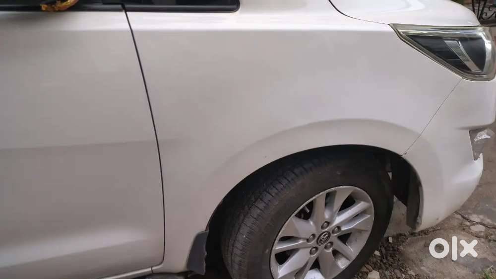 Toyota Innova Crysta 2016