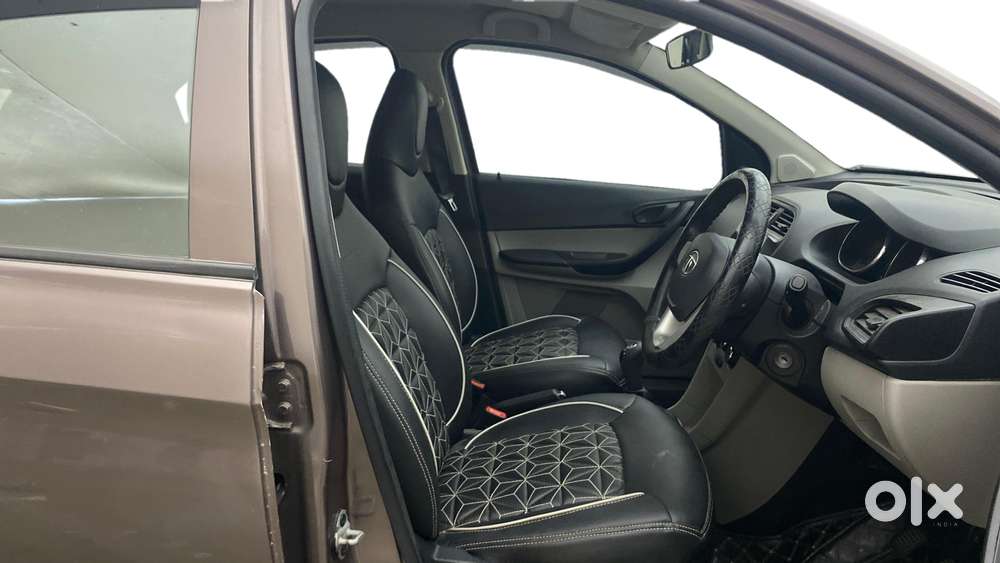 Tata Tiago Xe, 2019, Petrol