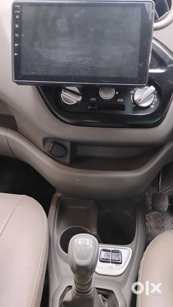 Datsun Redigo T Option, 2016, Petrol