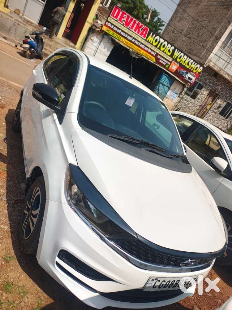 Tata Tiago 1.2 Revotron Xt (o), 2024, Petrol