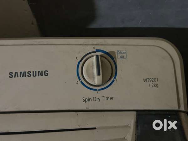 Samsung Semi automatic fully functional washing machine