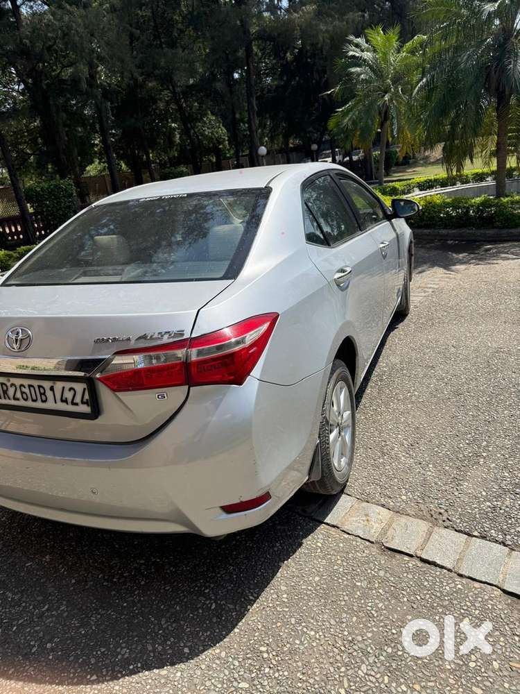 Toyota Corolla Altis 2017 Manual