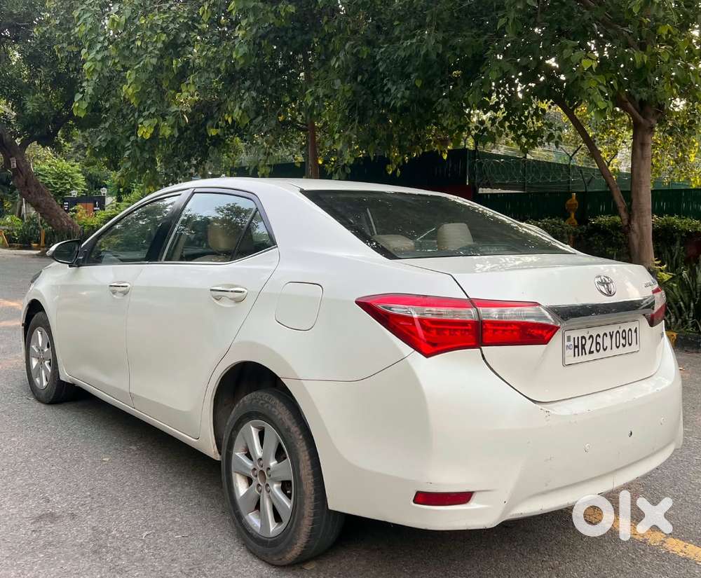 Toyota Corolla Altis G At, 2016, Petrol