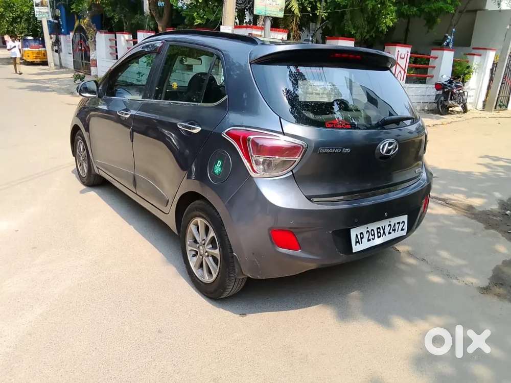 Hyundai Grand I10 2014 @ Very Good Condition & 4 New Bridgestone Tyres