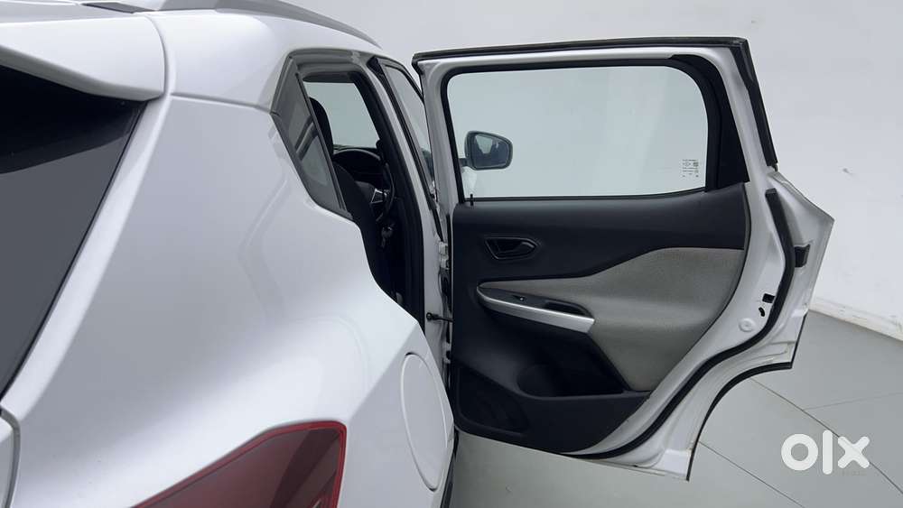 Nissan Magnite 1.0 Xe, 2022, Petrol