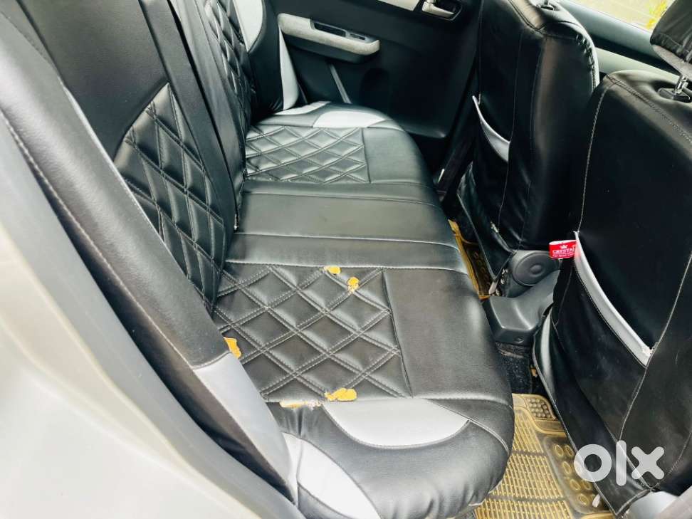 Maruti Suzuki Swift Dzire 1.2 Vxi Bsiv, 2011, Petrol