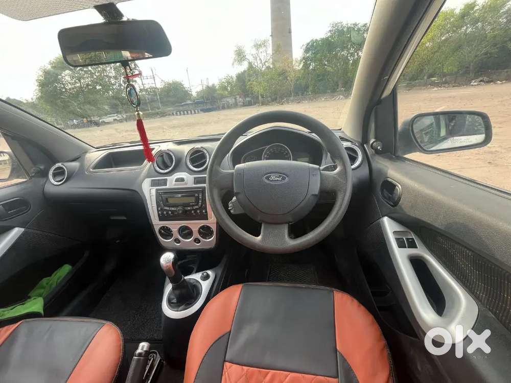 Ford Figo 1.2 Petrol 2013