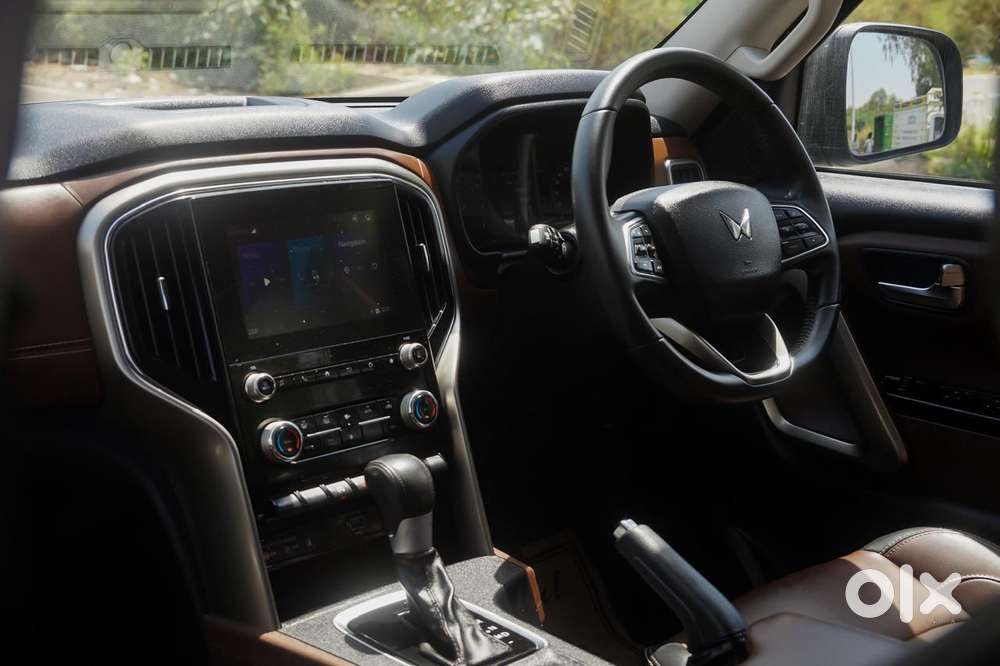 Mahindra Scorpio N Z8 Petrol At 7 Str, 2023, Petrol