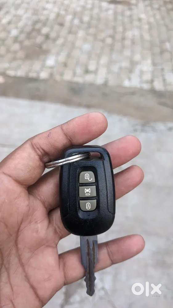 Chevrolet Captiva Xtreme Diesel With Big Sunroof And Great Condition.
