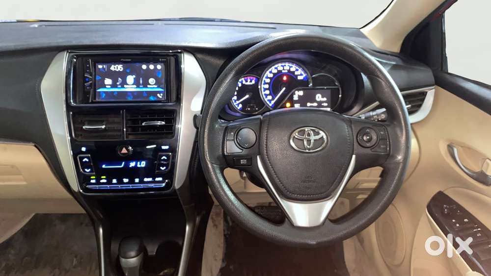 Toyota Yaris G Cvt, 2020, Petrol