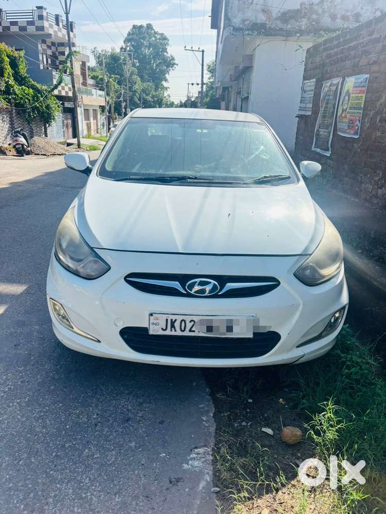 Hyundai Verna Fluidic 2012