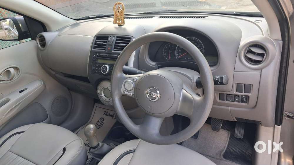 Nissan Sunny, 2012