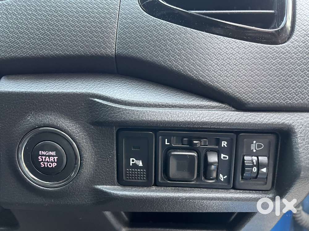 Maruti Suzuki Brezza Zdi+ Dual Tone, 2017, Diesel