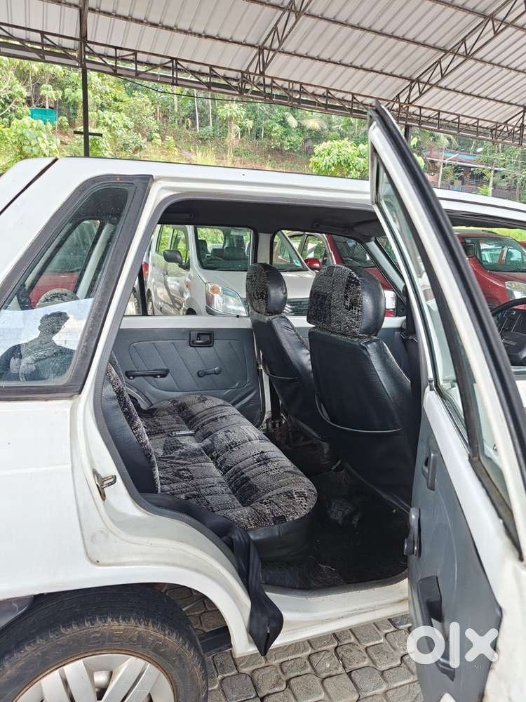 Maruti Suzuki 800 Std Mpfi, 2004, Petrol